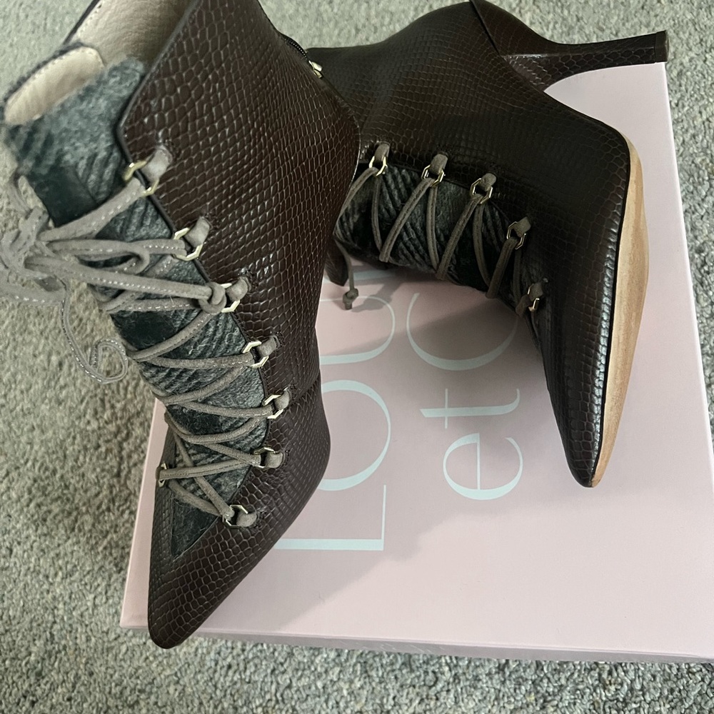 Louise Et Cir Vanido bootie 9.5 brown